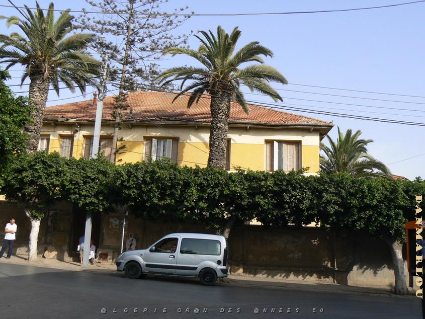 Gambetta Av. Guynemer-une maison de l'epoque.jpg